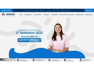 Chilean Adventist University's official website homepage screenshot
