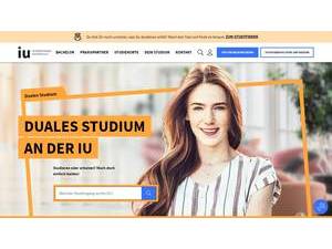 IU Internationale Hochschule's official website homepage screenshot