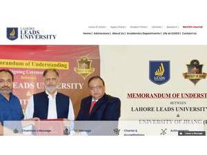 Lahore Leads University's official website homepage screenshot