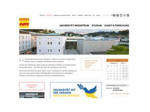 Mozarteum University Salzburg's official website homepage screenshot