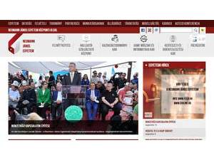 Neumann János Egyetem's official website homepage screenshot
