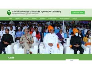 Sardarkrushinagar Dantiwada Agricultural University's official website homepage screenshot