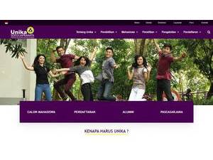 Soegijapranata Catholic University's official website homepage screenshot
