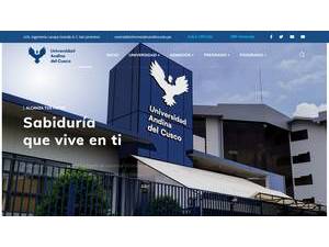 Universidad Andina del Cusco's official website homepage screenshot