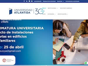 Universidad Atlántida Argentina's official website homepage screenshot
