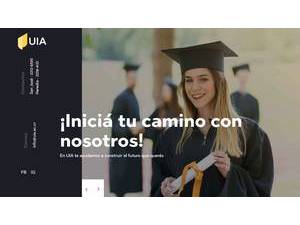 Universidad Internacional de las Américas's official website homepage screenshot