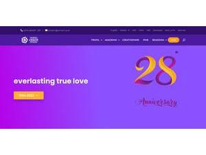 Universitas AMIKOM Yogyakarta's official website homepage screenshot