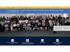 Université de Monastir's official website homepage screenshot