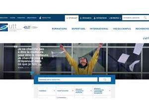 Université de Technologie de Troyes's official website homepage screenshot