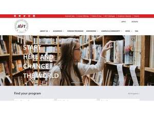 كلية الجامعة الأمريكية للتكنولوجيا's official website homepage screenshot