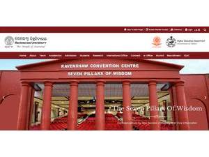 ରେଭେନ୍ସା ବିଶ୍ୱବିଦ୍ୟାଳୟ's official website homepage screenshot